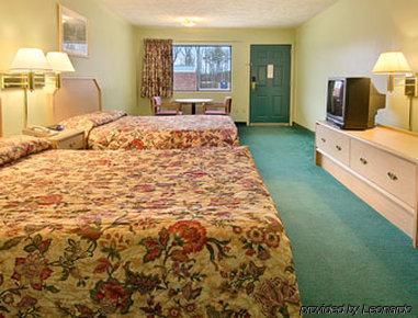 Super 8 By Wyndham Motel 2*