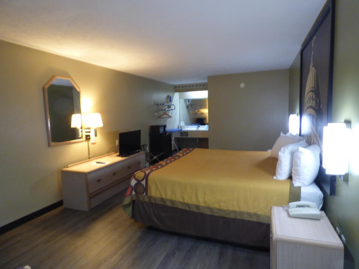 Motel Super 8 By Wyndham 2*