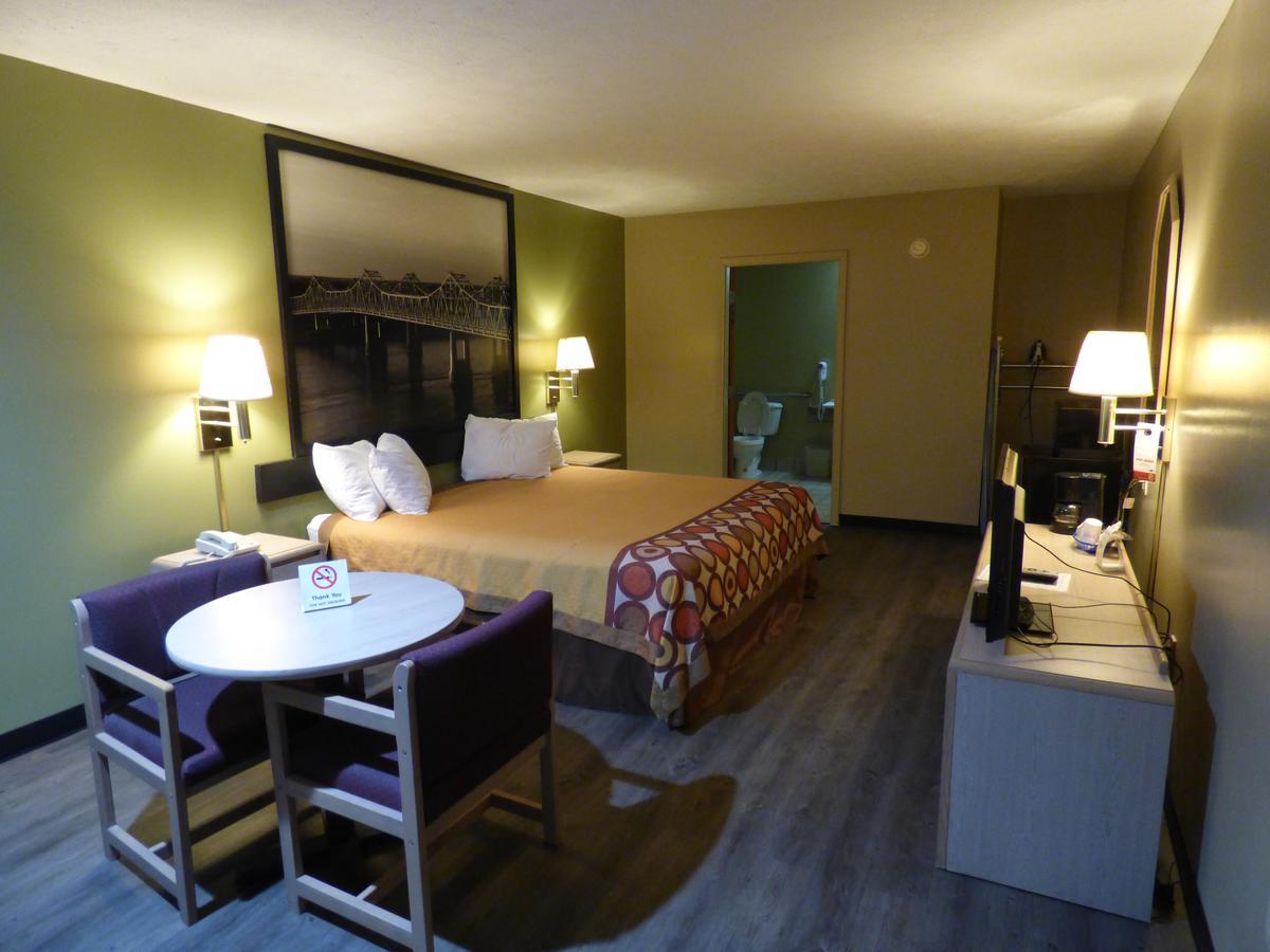 Super 8 By Wyndham 2*